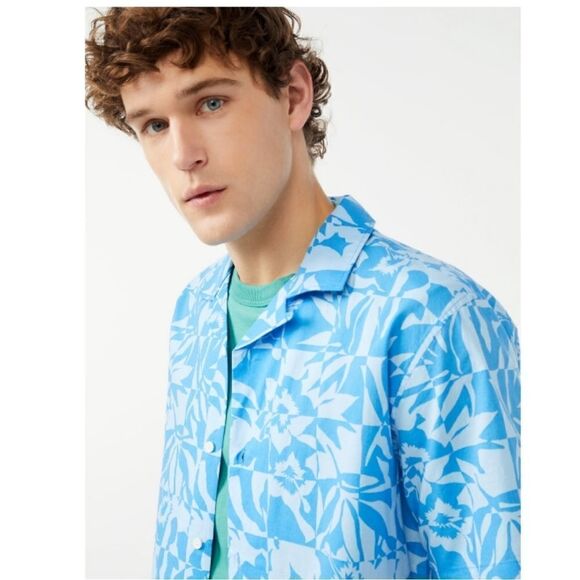 Men's Camp Resort Hawaiian Shirt with Short Sleeves Size XS - Picture 4 of 7